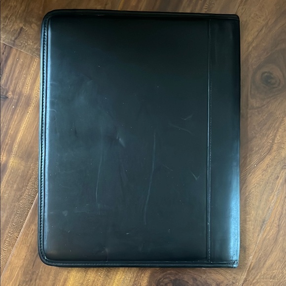 Black Leather Portfolio Organizer - Picture 4 of 5